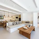 Casa de Férias Noble Pearl Paros Santa Maria (Paros)