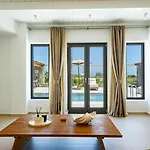 Noble Pearl Paros Casa de Férias Santa Maria (Paros)