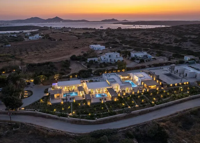 Noble Pearl Paros サンタ・マリア