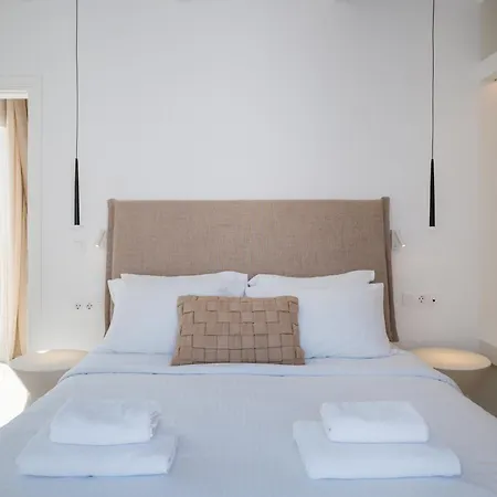 Noble Pearl Paros Holiday home *
