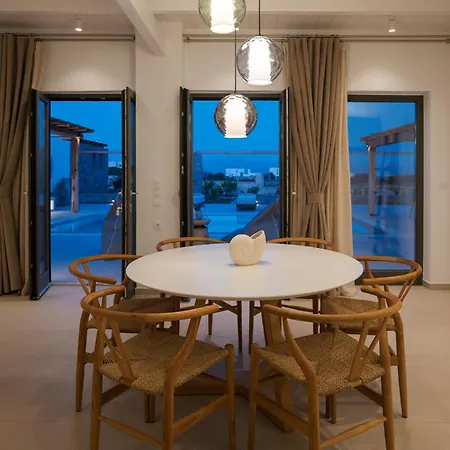 Noble Pearl Paros * Santa Maria (Paros)