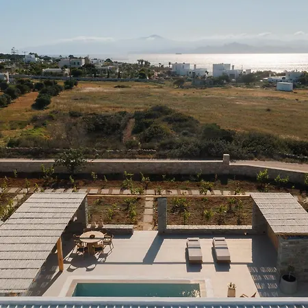 Noble Pearl Paros * Santa Maria (Paros)