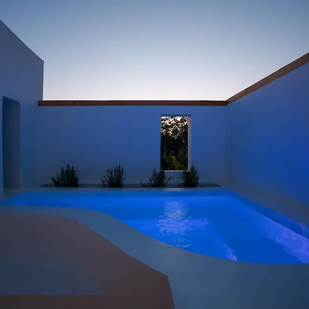 Noble Pearl Paros Santa Maria (Paros)