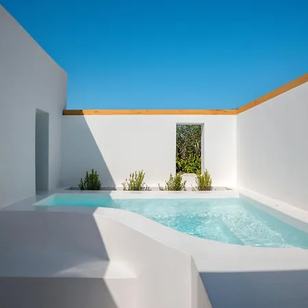 Noble Pearl Paros Holiday home *