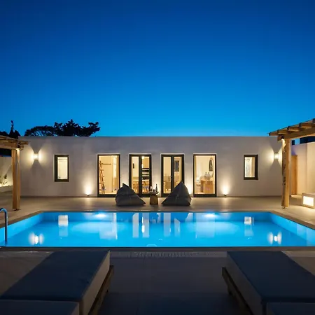 Noble Pearl Paros Nyaraló Szánda María