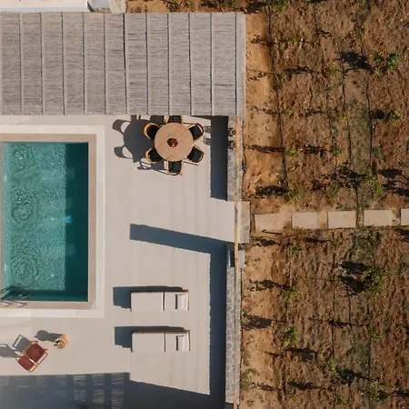 Noble Pearl Paros *