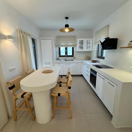 Noble Pearl Paros *