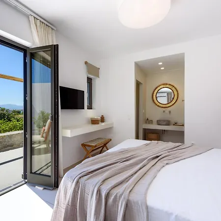 Noble Pearl Paros * Santa Maria (Paros)