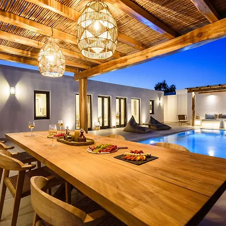 Feriehus Noble Pearl Paros Santa Maria (Paros)