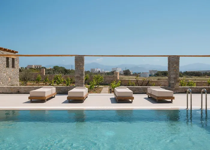 Noble Pearl Paros סנטה מריה