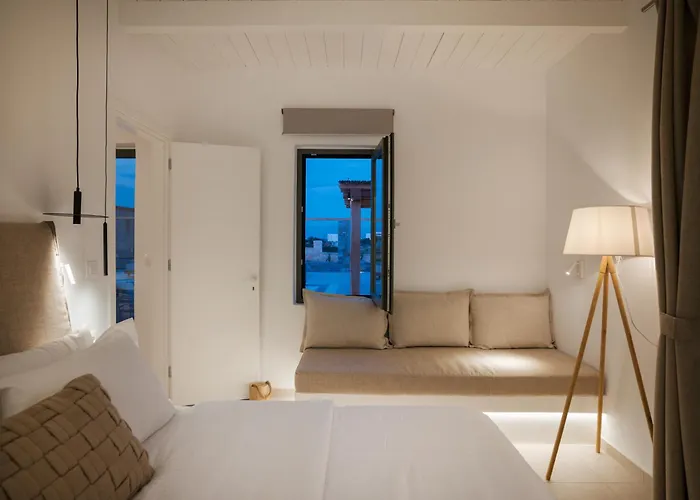 Noble Pearl Paros * Santa Maria (Paros)