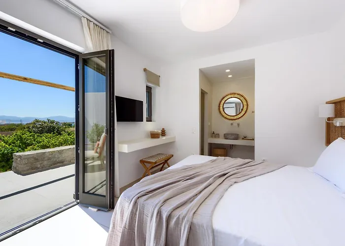 Noble Pearl Paros * Santa Maria (Paros)