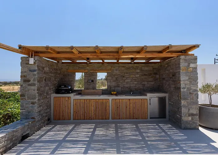 Noble Pearl Paros Santa Maria (Paros)