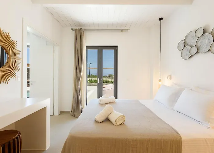 Casa de Férias Noble Pearl Paros Santa Maria (Paros)