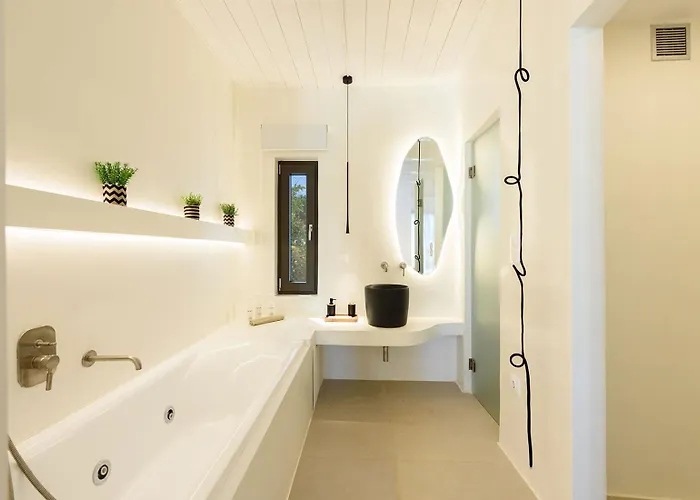 Noble Pearl Paros בית נופש סנטה מריה