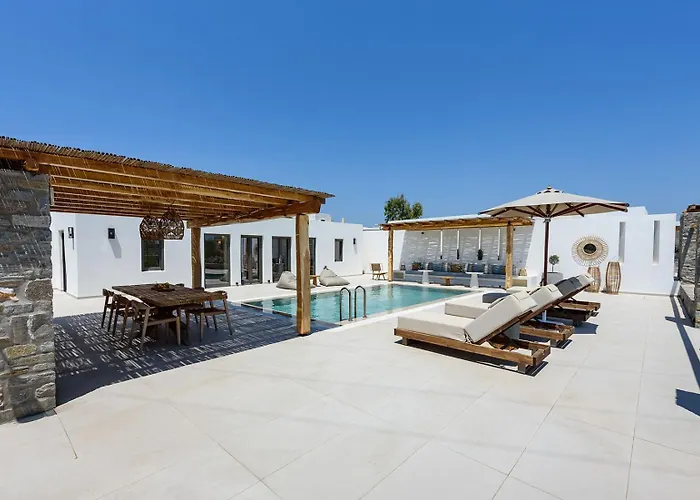 בית נופש Noble Pearl Paros סנטה מריה